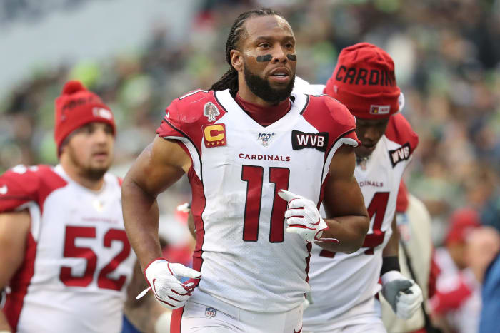 Larry Fitzgerald runs off the field.