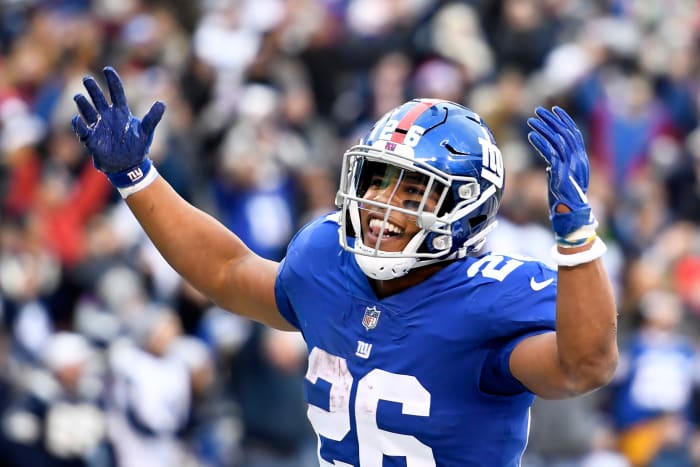 Video Of Saquon Barkley's Insane Pool Jump Is Going Viral - The Spun