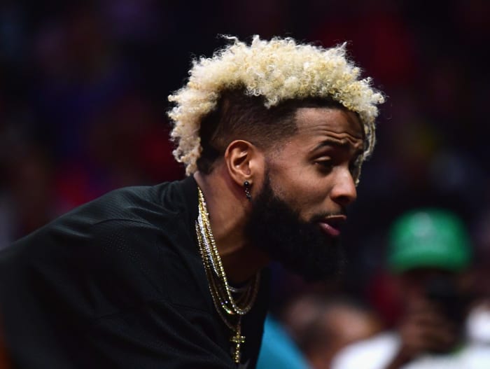 A closeup of Odell Beckham wearing a gold chain.