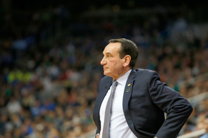 Mike Krzyzweski reacts to play during NCAA Tournament game.
