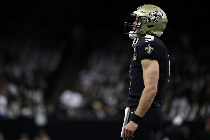 A closeup of New Orleans Saints QB Drew Brees during a game.