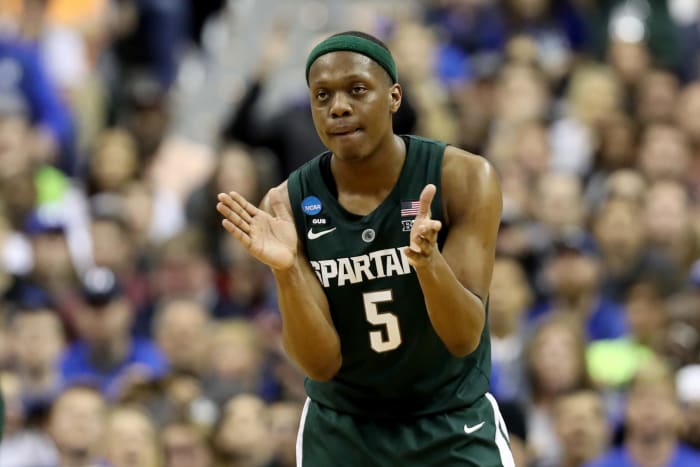 michigan state point guard cassius winston against duke