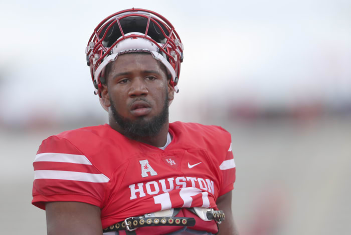 Ed Oliver warming up for Houston.