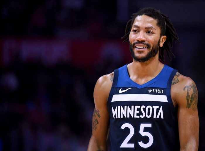A closeup of Derrick Rose playing for the Timberwolves.