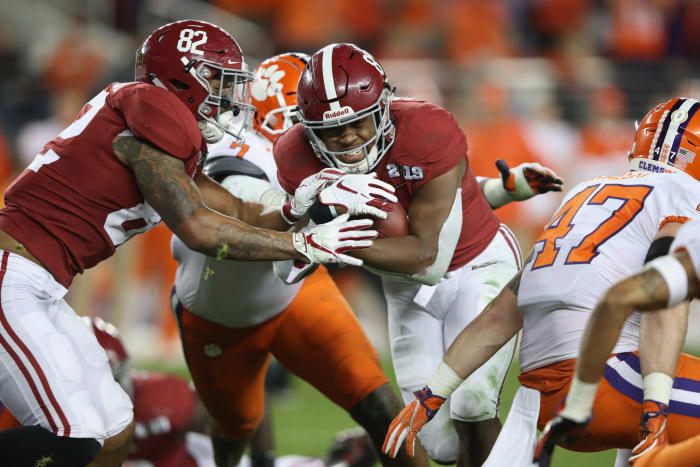 Alabama RB Josh Jacobs Shows Major Improvement In 40-Yard Dash - The Spun