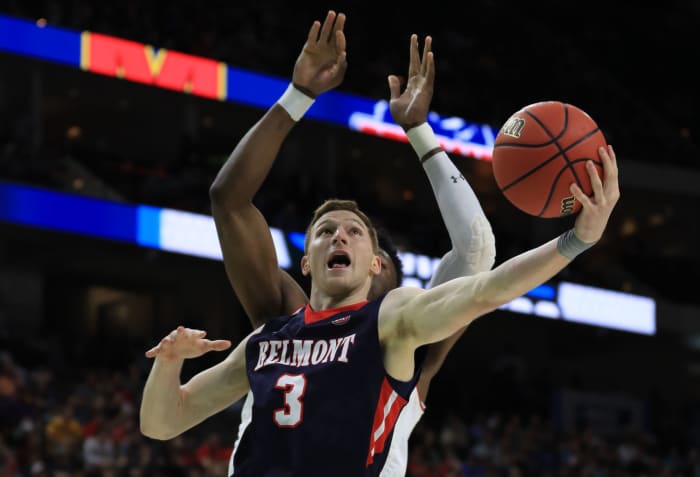 Belmont star Dylan Windler takes a layup.