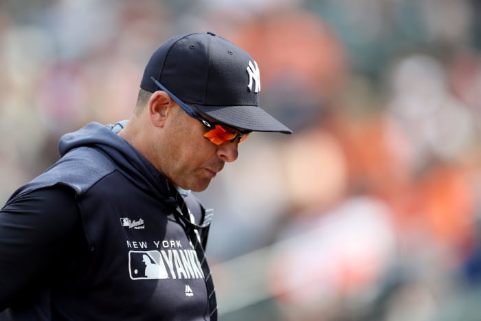 A closeup of Aaron Boone at a Yankee game.