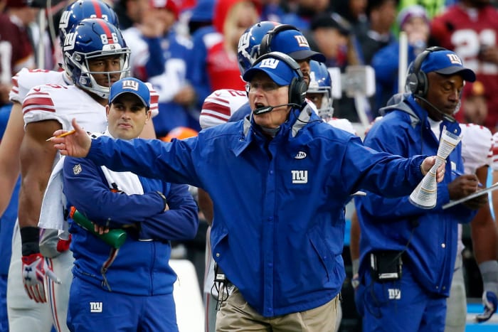 Tom Coughlin yelling during a Giants game.