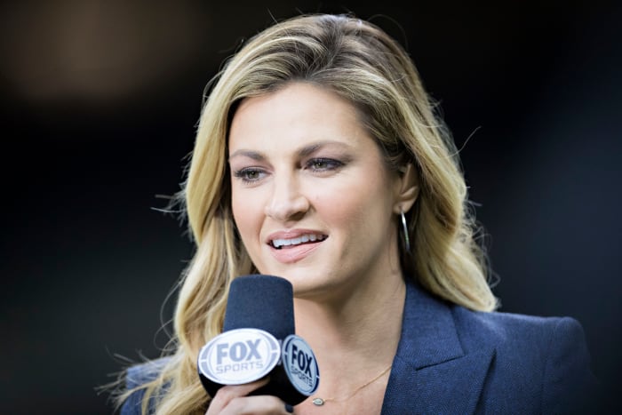 A closeup of Erin Andrews.