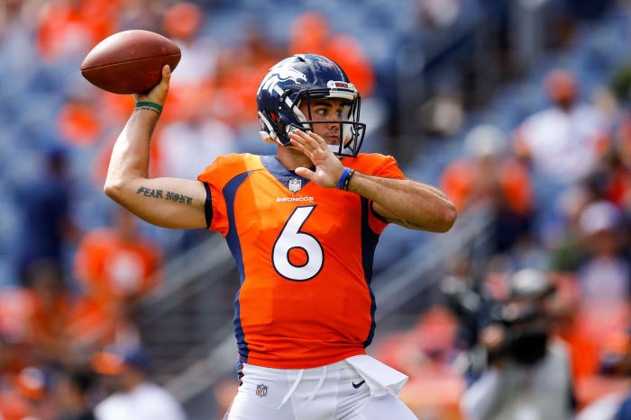 chad kelly warms up for the denver broncos. He was Mr. Irrelevant in the 2017 NFL Draft.