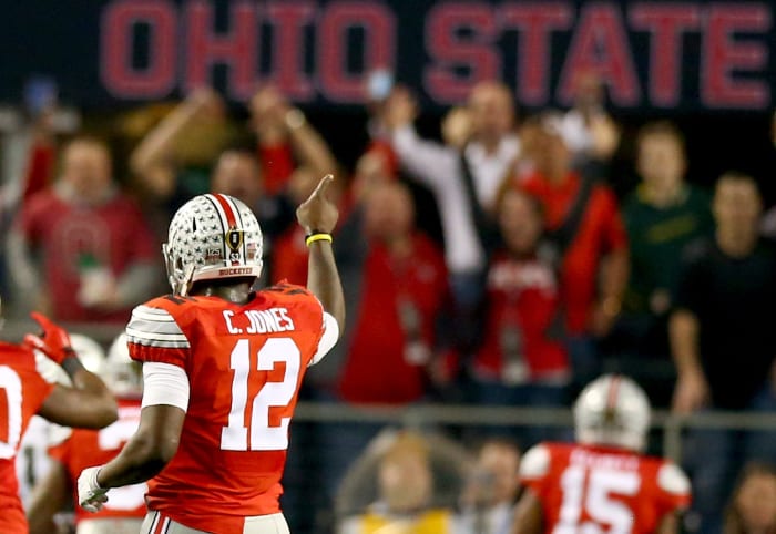 Ohio State's Cardale Jones celebrates an Ezekiel Elliott touchdown.