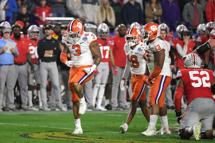 Clemson's Xavier Thomas celebrates a play vs. Ohio State.