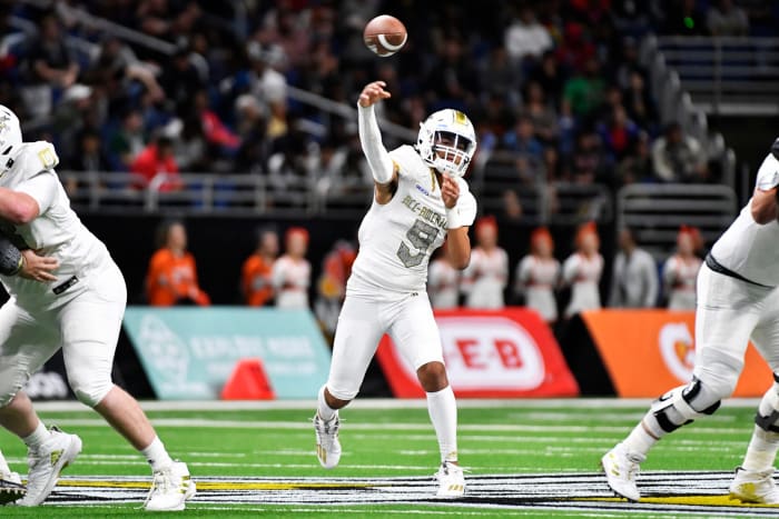 Alabama football signee Bryce Young throws a pass during the All-American Bowl.