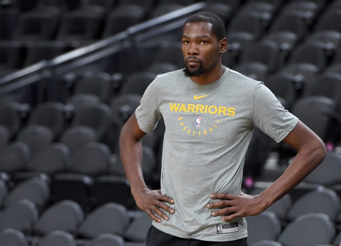 A closeup of Kevin Durant during warmups.