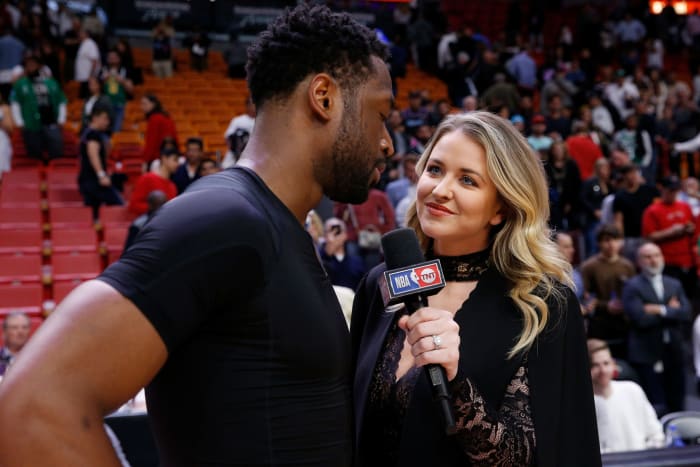 Kristen Ledlow interviews Dwyane Wade.