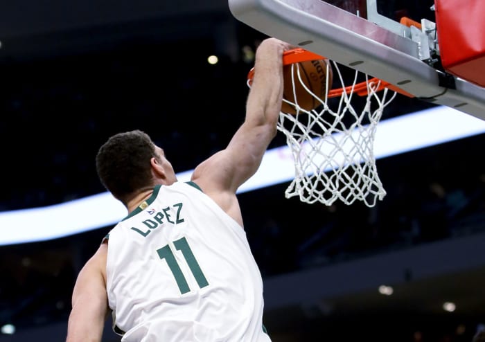 brook lopez dunks