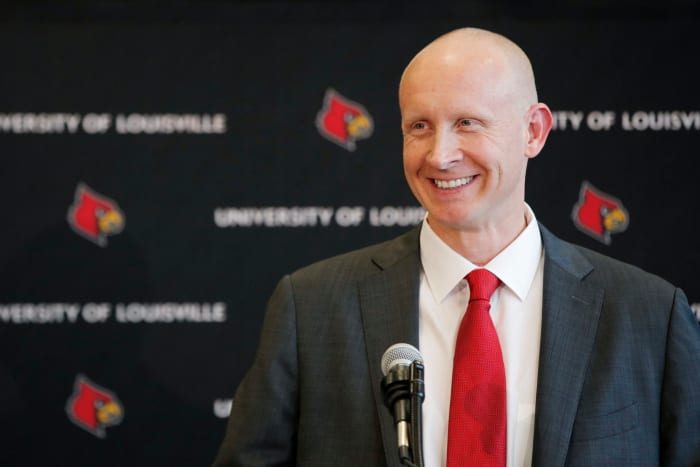 Chris Mack gets introduced as Louisville's next head coach.