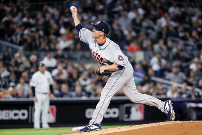 Zack Greinke pitches against the New York Yankees.