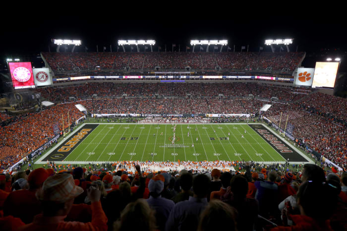 A general view during the first quarter of the 2017 College Football Playoff National Championship Game between the Alabama Crimson Tide and the Clemson Tigers at Raymond James Stadium.