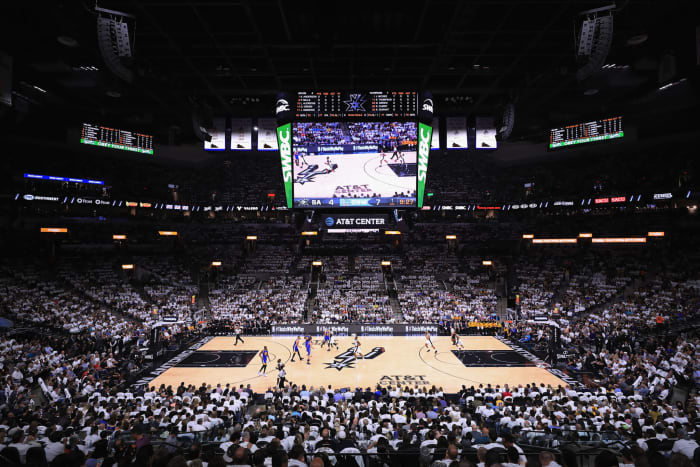 A general view of the AT&T Center during Game Three of the 2017 NBA Western Conference Finals between the Golden State Warriors and the San Antonio Spurs.