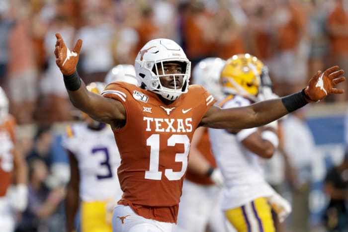 Brennan Eagles celebrates after a touchdown during an LSU vs. Texas college football game.