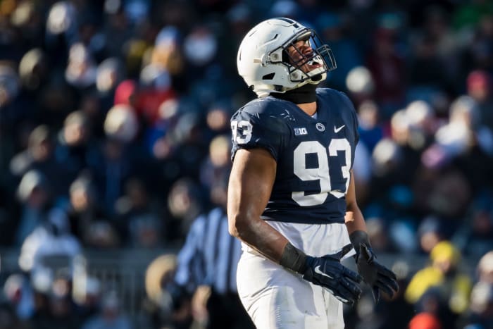 PJ Mustipher reacts to a play during Penn State football vs. Wisconsin.