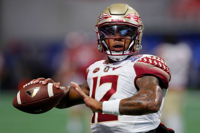 Deondre Francois warming up before a game.