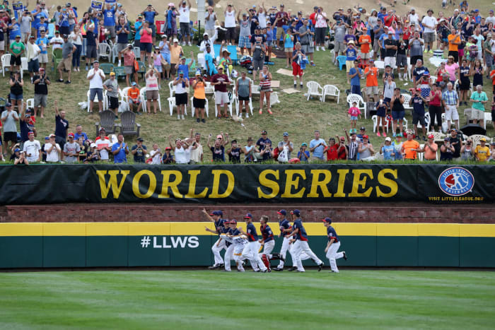 Look: Little League Baseball Player's 'Dream Job' Goes Viral - The Spun