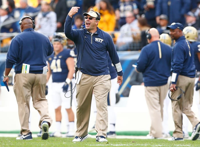 Head coach Pat Narduzzi of the Pittsburgh Panthers reacts following an overturned call for a catch in the second quarter against the Notre Dame Fighting Irish.
