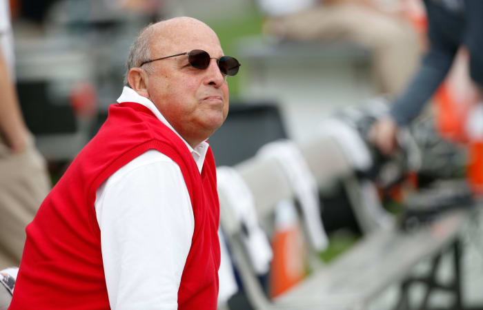 Barry Alvarez Confirms Big Ten Might Change Rules For Ohio State - The Spun