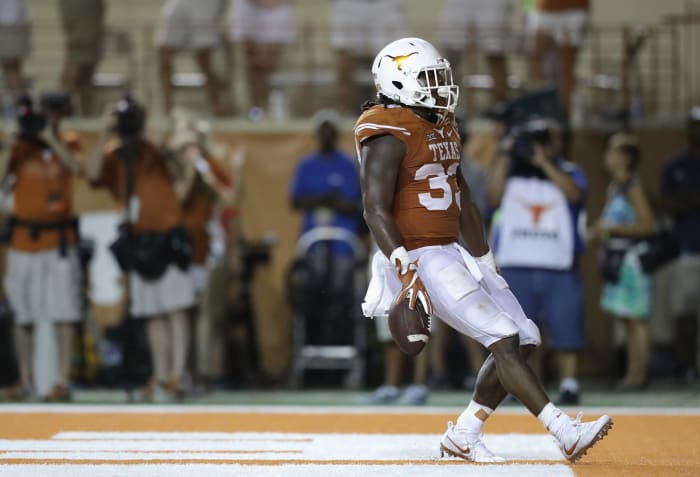 Former Star Texas RB D'Onta Foreman Lands With New NFL Team - The Spun ...