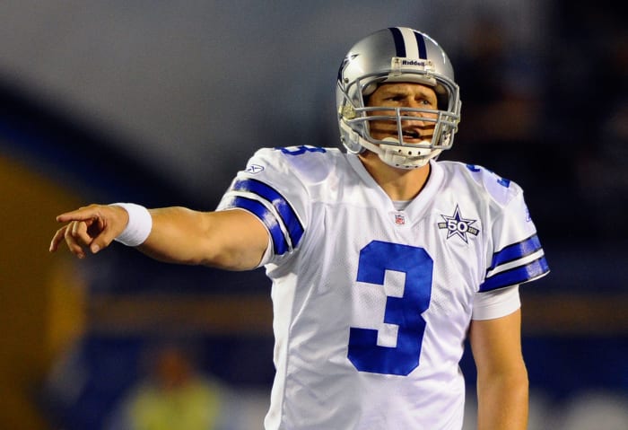 Longtime NFL quarterback Jon Kitna for the Cowboys.