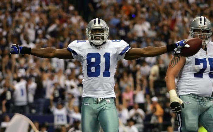 Terrell Owens celebrating a Cowboys touchdown.