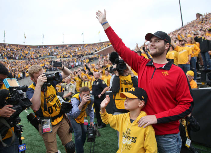 Carson King Raised Nearly 3 Million For Iowa's Children's Hospital