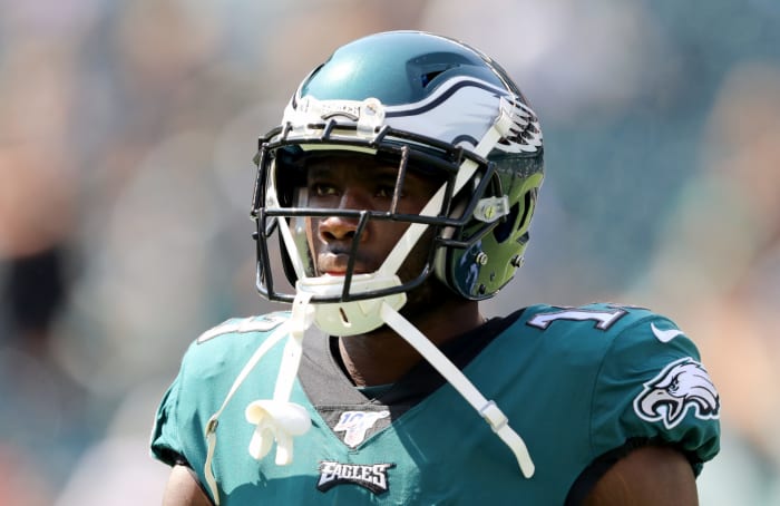 A close-up of Eagles WR Nelson Agholor on the field.