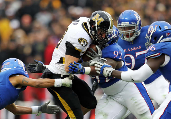 kansas-vs-missouri-border-war-rivalry-to-be-renewed-in-2025-the-spun