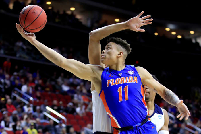 Florida men's basketball player Keyontae Johnson lays it up.