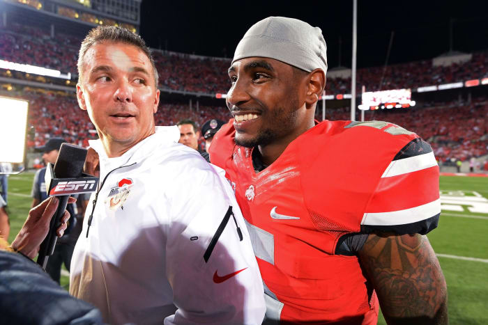 Braxton Miller sneaking up on Urban Meyer during an interview.
