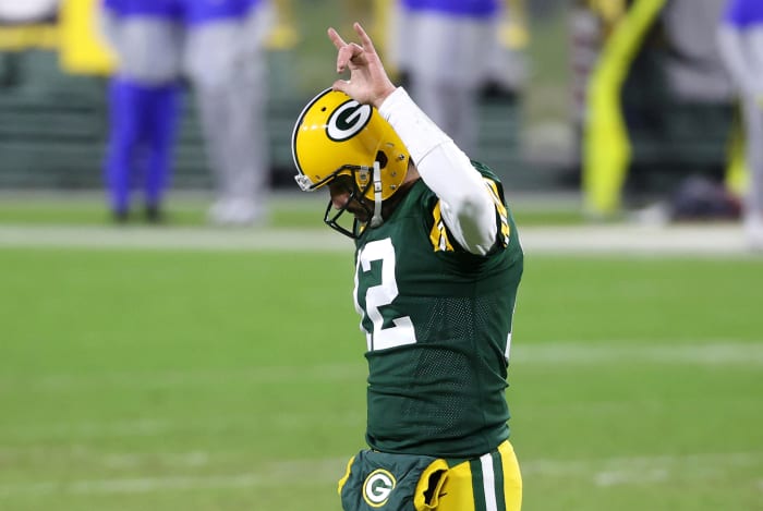 Aaron Rodgers Used 2 Words To Describe Last Nights Win The Spun