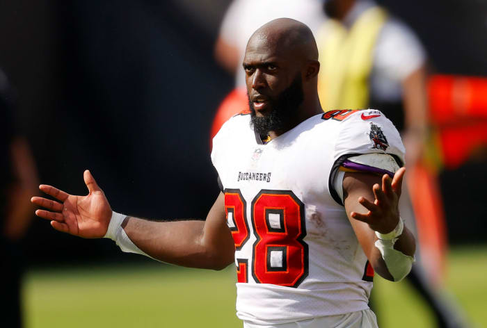 Tampa Bay Buccaneers running back Leonard Fournette on the field during an NFL game.