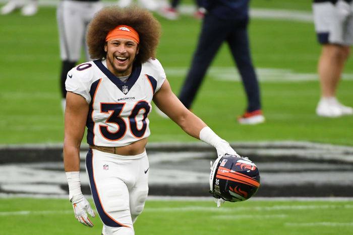 Phillip Lindsay on the field for the Denver Broncos.