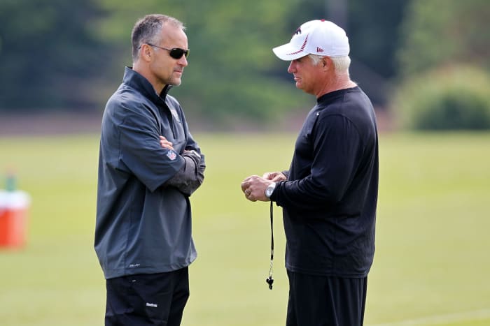 Mike Nolan on the practice field.