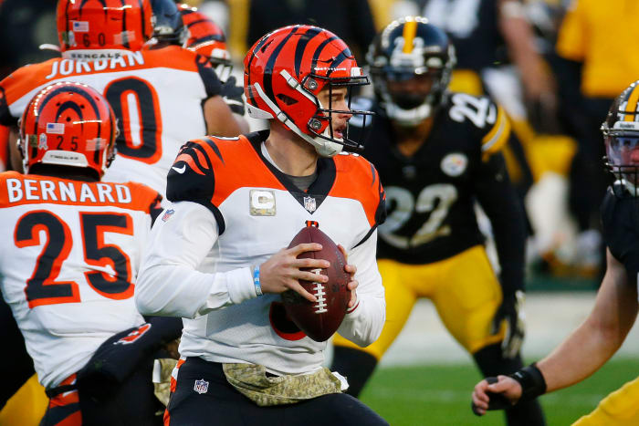 Cincinnati Bengals rookie quarterback Joe Burrow against the Steelers.