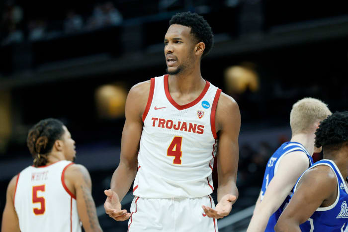 USC star Evan Mobley, the Pac-12 player of the year, at the NCAA Tournament.