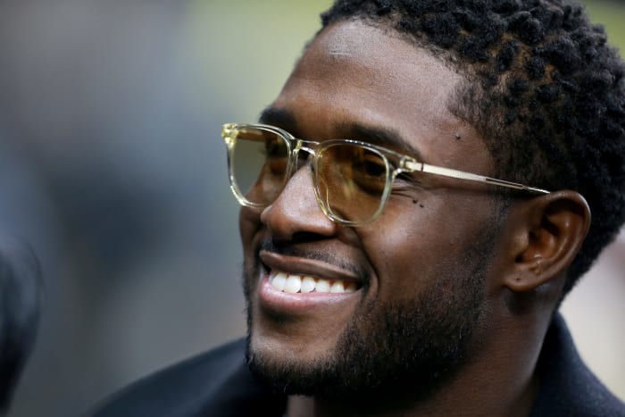 A closeup of Reggie Bush's face.