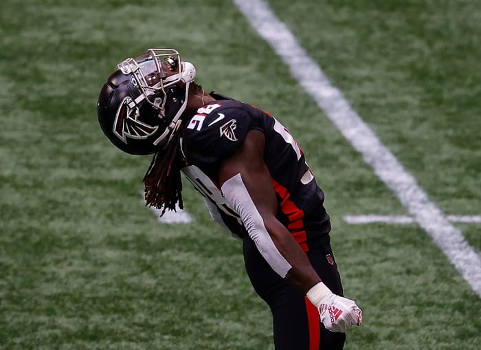 Former 1st Round Pick Takk McKinley Claimed By New Team The Spun