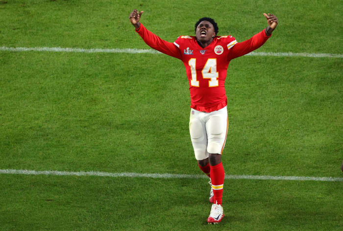 Sammy Watkins celebrates at Super Bowl LIV.