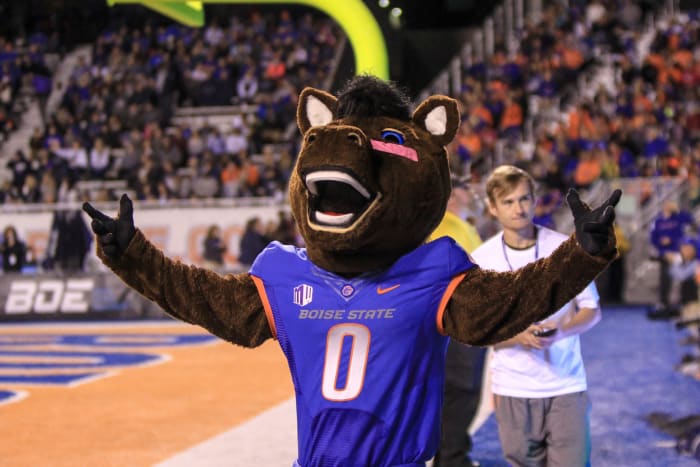 Boise State University Set To Cut Baseball, Swimming And Diving - The Spun