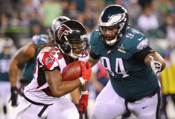 Devonta Freeman runs the ball against the Philadelphia Eagles.