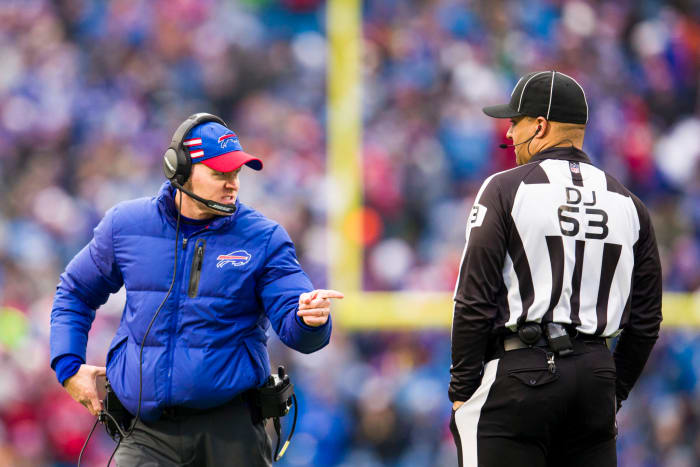 Bills coach Sean McDermott talking to a referee.